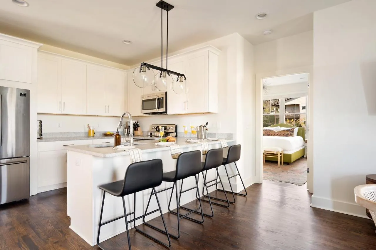Hart Suites By Avantstay Nashville